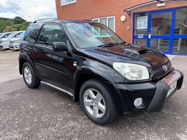 Toyota RAV4 2.0 D-4D XT-R 4WD 3dr