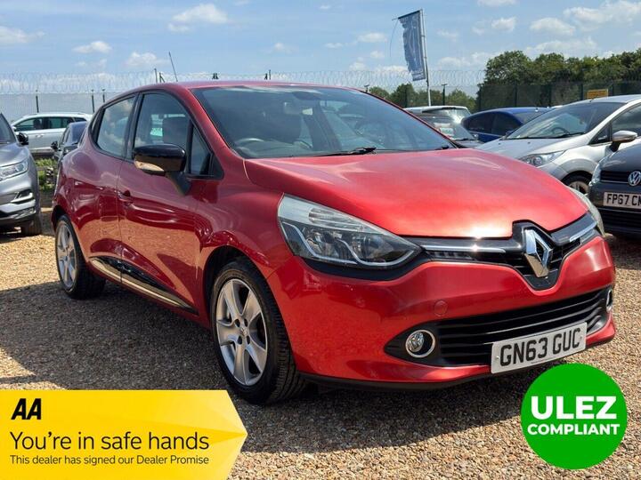 Renault CLIO 0.9 TCe Dynamique MediaNav Euro 5 (s/s) 5dr Renault CLIO 0.9 TCe Dynamique MediaNav Euro 5 (s/s) 5dr
