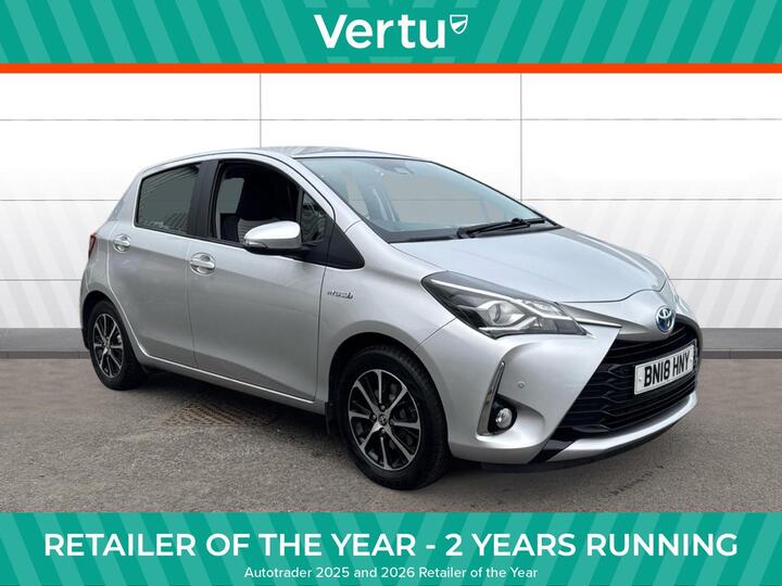 Toyota Yaris 1.5 VVT-h Icon Tech E-CVT Euro 6 (s/s) 5dr