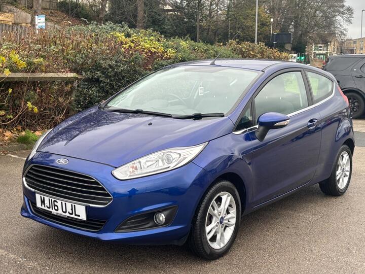 Ford Fiesta 1.25 Zetec Euro 6 3dr Ford Fiesta 1.25 Zetec Euro 6 3dr