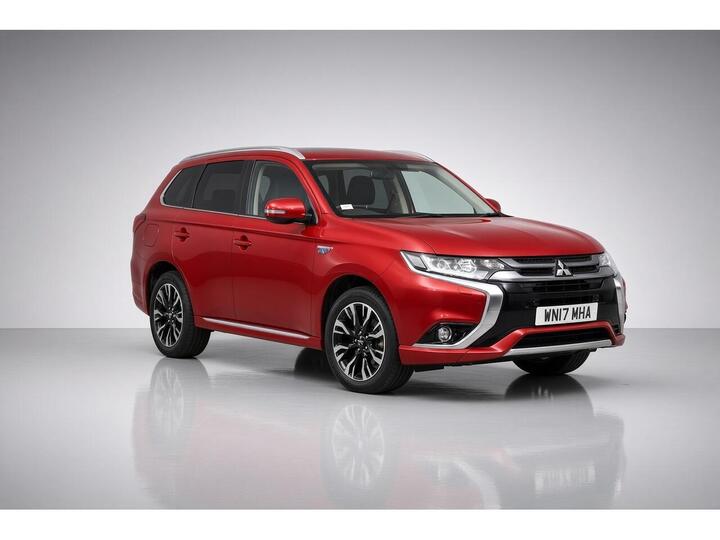 Mitsubishi Outlander 2.0h 12kWh 4h CVT 4WD Euro 6 (s/s) 5dr