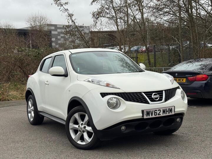 Nissan Juke 1.6 Acenta Euro 5 (s/s) 5dr Nissan Juke 1.6 Acenta Euro 5 (s/s) 5dr