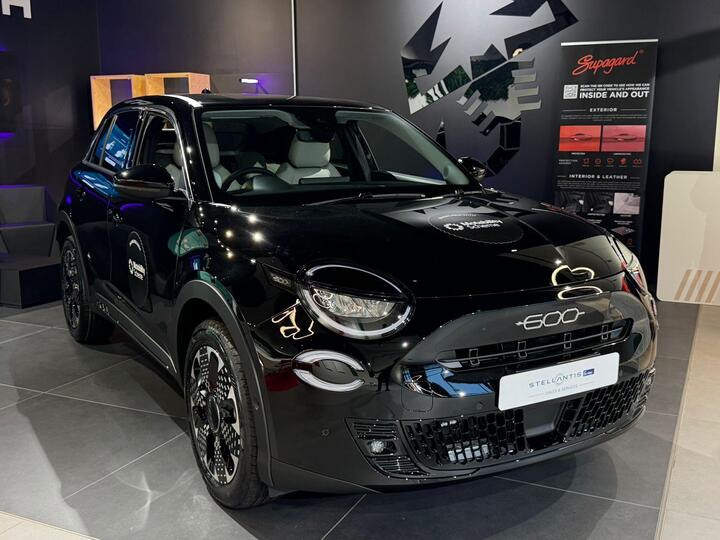 Fiat 600 1.2 MHEV La Prima E-DCT Euro 6 (s/s) 5dr