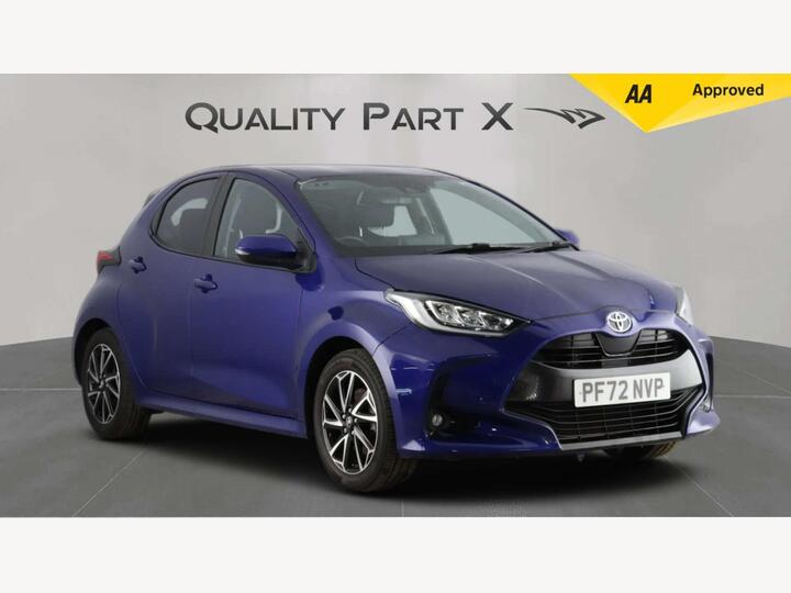 Toyota Yaris 1.5 VVT-h Design E-CVT Euro 6 (s/s) 5dr