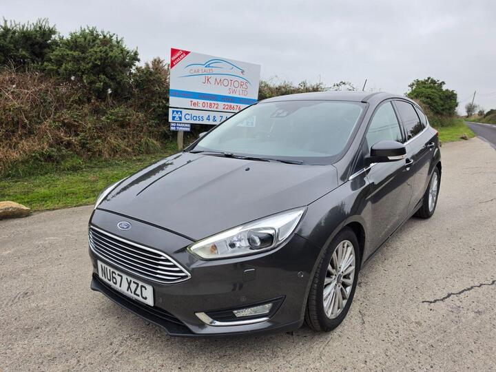 Ford FOCUS 1.0T EcoBoost Titanium X Euro 6 (s/s) 5dr