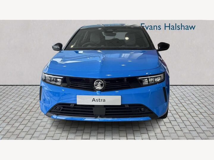 Vauxhall New Astra Griffin 1.2 130PS 6 Speed