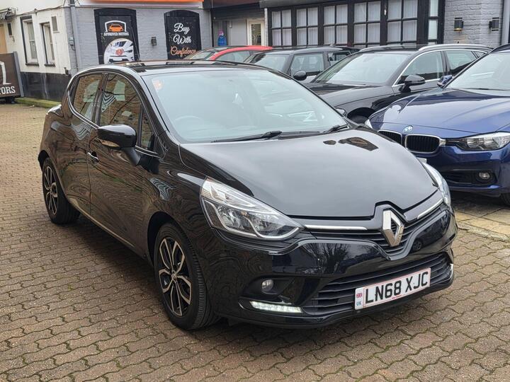 Renault Clio 0.9 TCe Play Euro 6 (s/s) 5dr