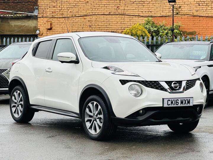 Nissan Juke 1.6 Tekna XTRON Euro 6 5dr