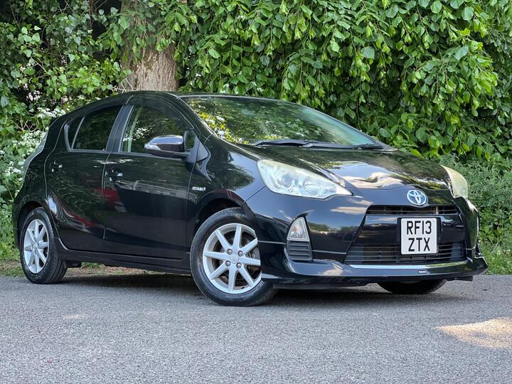 Toyota Aqua 1.5 VVT-h Petrol Hybrid Euro 6 5Dr