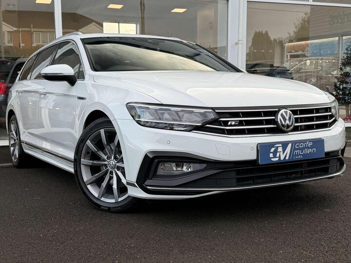 Volkswagen PASSAT 2.0 TDI EVO R-Line DSG Euro 6 (s/s) 5dr Volkswagen PASSAT 2.0 TDI EVO R-Line DSG Euro 6 (s/s) 5dr