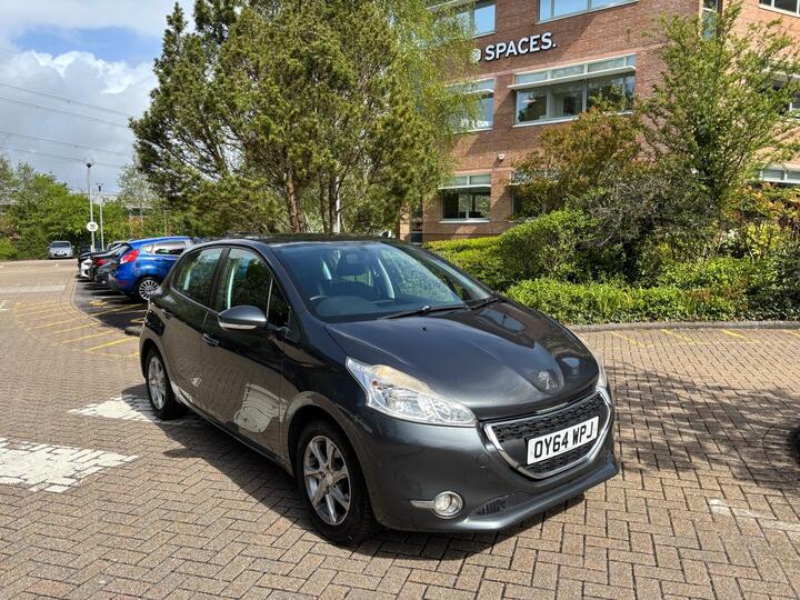 Peugeot 208 1.2 VTi PureTech Active Euro 5 5dr