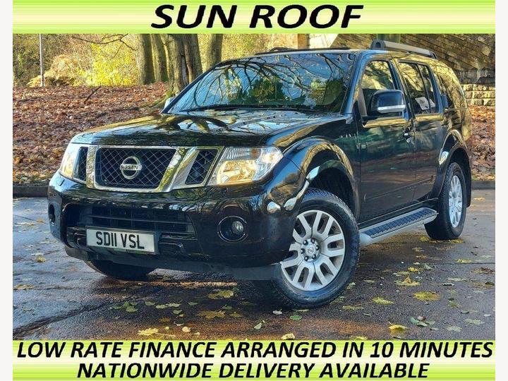 Nissan PATHFINDER 2.5 DCi Tekna Auto 4WD Euro 4 5dr