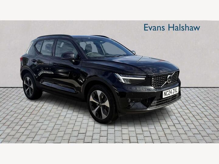 Volvo Xc40 2.0 B3 MHEV Plus Dark DCT Auto Euro 6 (s/s) 5dr