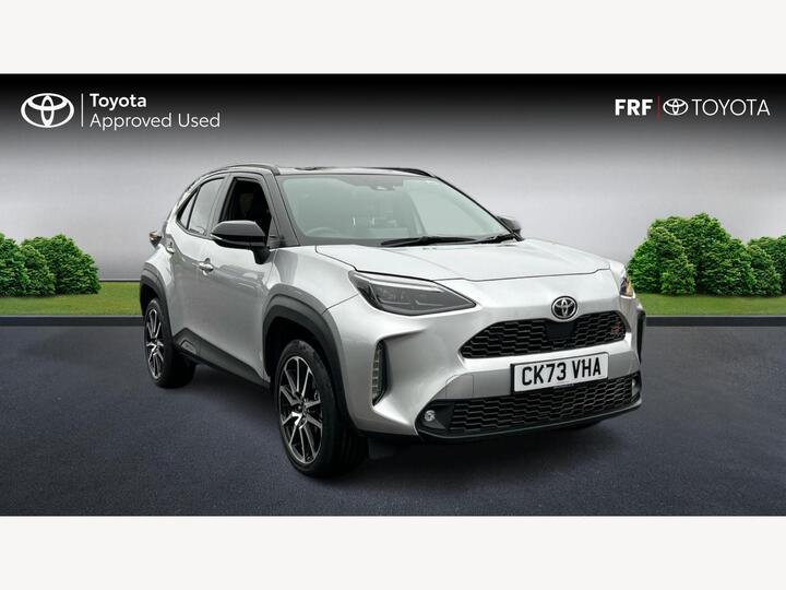 Toyota Yaris Cross 1.5 VVT-h GR SPORT E-CVT Euro 6 (s/s) 5dr Toyota Yaris Cross 1.5 VVT-h GR SPORT E-CVT Euro 6 (s/s) 5dr