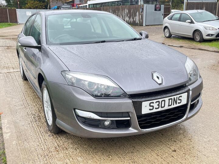 Renault Laguna 1.5 DCi Dynamique TomTom Euro 5 5dr Renault Laguna 1.5 DCi Dynamique TomTom Euro 5 5dr