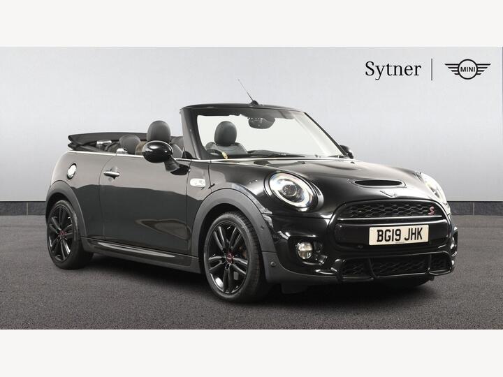MINI Convertible 2.0 Cooper S Sport Steptronic Euro 6 (s/s) 2dr