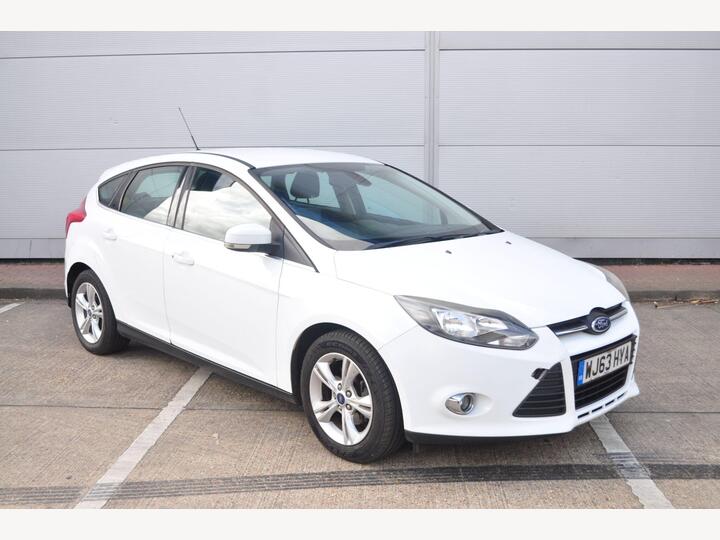 Ford Focus 1.0T EcoBoost Zetec Euro 5 (s/s) 5dr