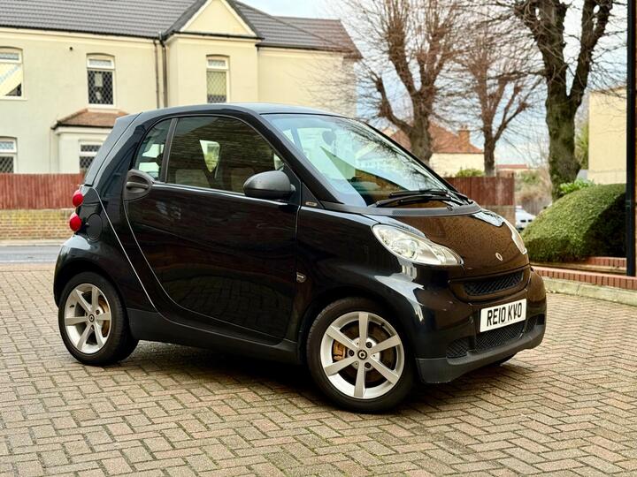 Smart Fortwo 1.0 Pulse SoftTouch Euro 5 2dr Smart Fortwo 1.0 Pulse SoftTouch Euro 5 2dr