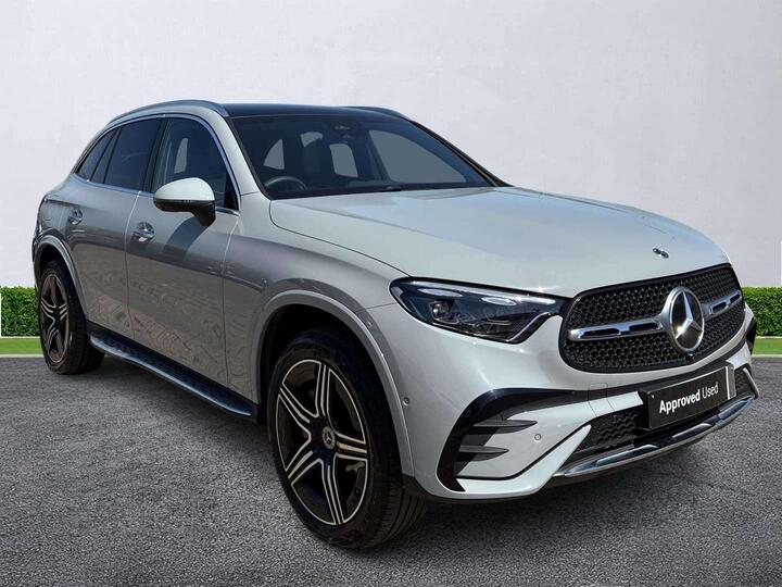 Mercedes-Benz GLC 2.0 GLC300e 31.2kWh AMG Line (Premium) G-Tronic+ 4MATIC Euro 6 (s/s) 5dr Mercedes-Benz GLC 2.0 GLC300e 31.2kWh AMG Line (Premium) G-Tronic+ 4MATIC Euro 6 (s/s) 5dr