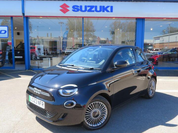 Fiat 500e 42kWh Icon Auto 3dr