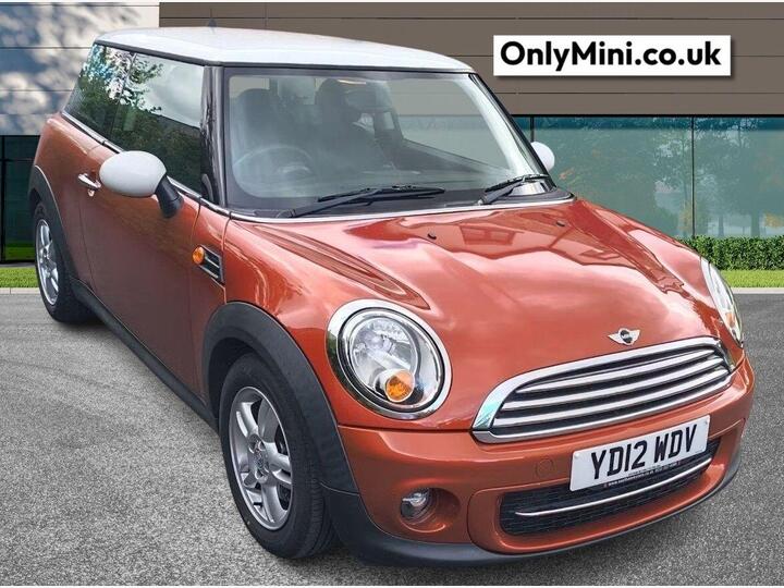 MINI Hatch 2.0 Cooper D Auto Euro 5 3dr