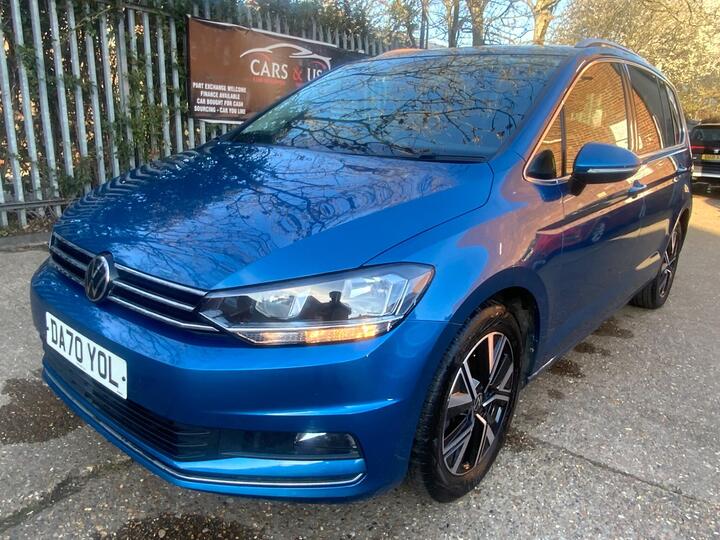 Volkswagen Touran 1.5 TSI EVO SEL DSG Euro 6 (s/s) 5dr Volkswagen Touran 1.5 TSI EVO SEL DSG Euro 6 (s/s) 5dr