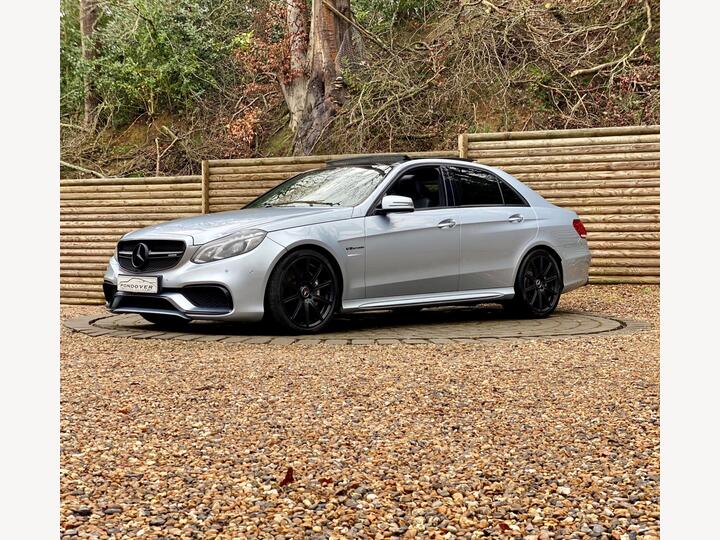 Mercedes-Benz E Class 5.5 E63 V8 BiTurbo AMG SpdS MCT Euro 6 (s/s) 4dr
