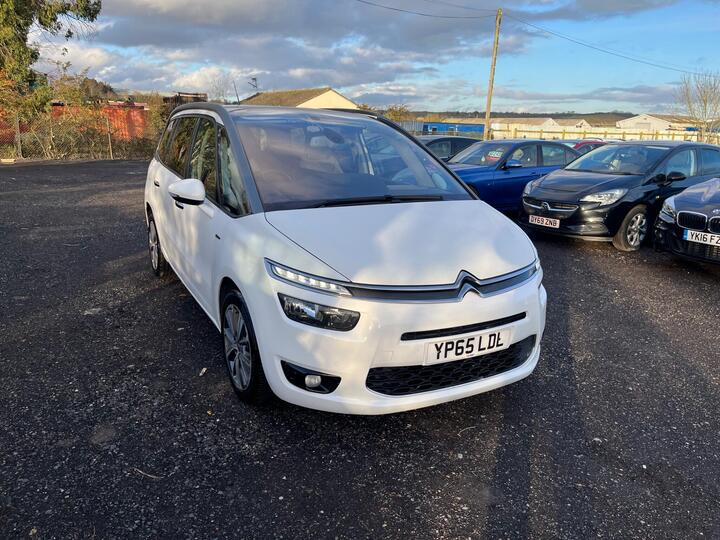 Citroen Grand C4 Picasso 1.6 BlueHDi Exclusive+ EAT6 Euro 6 (s/s) 5dr Citroen Grand C4 Picasso 1.6 BlueHDi Exclusive+ EAT6 Euro 6 (s/s) 5dr