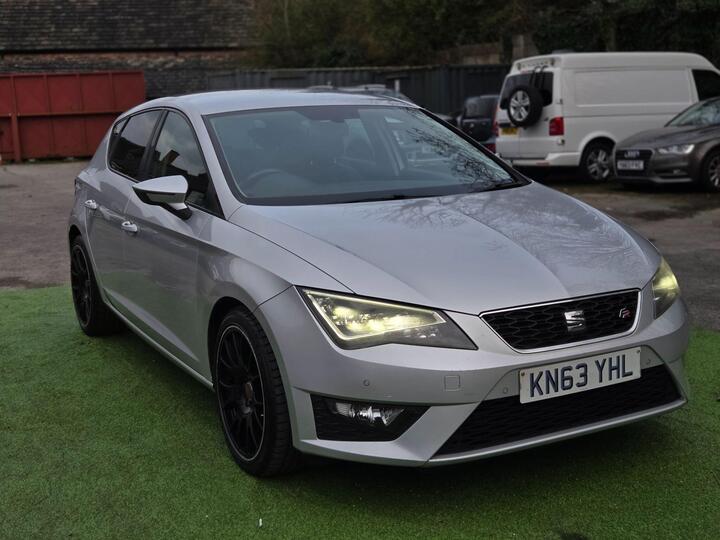 SEAT Leon 2.0 TDI CR FR DSG Euro 5 (s/s) 5dr