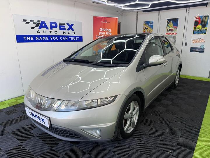 Honda Civic 1.8 I-VTEC ES 5dr