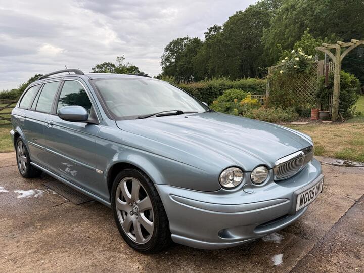 Jaguar X-Type 2.5 V6 SE (AWD) 5dr