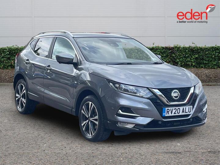 Nissan Qashqai 1.3 DIG-T N-Connecta Euro 6 (s/s) 5dr