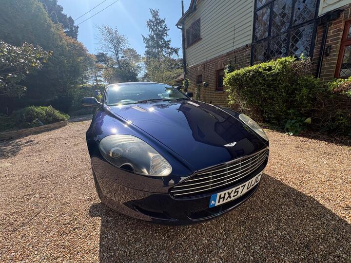 Aston Martin DB9 5.9 Volante Seq 2dr (EU4) Aston Martin DB9 5.9 Volante Seq 2dr (EU4)