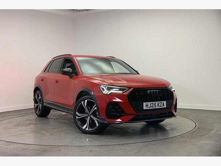 Audi Q3 1.5 TFSI CoD 35 Black Edition S Tronic Euro 6 (s/s) 5dr