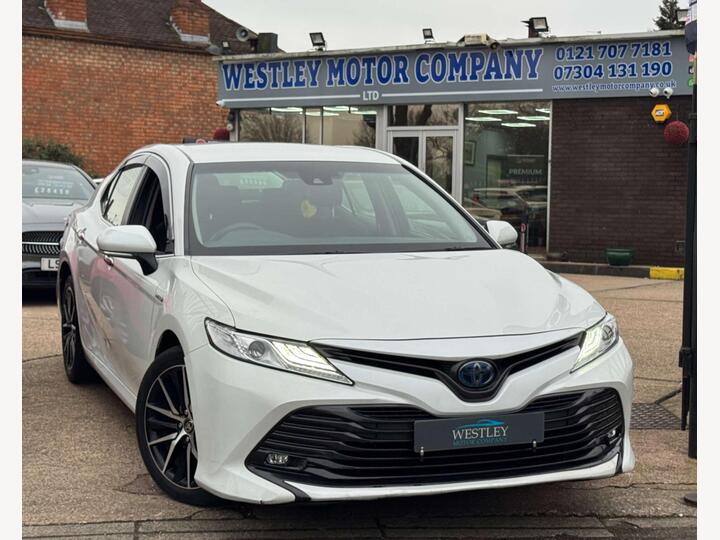 Toyota Camry 2.5 VVT-h Design Saloon 4dr Petrol Hybrid CVT Euro 6 (s/s) (218 Ps)
