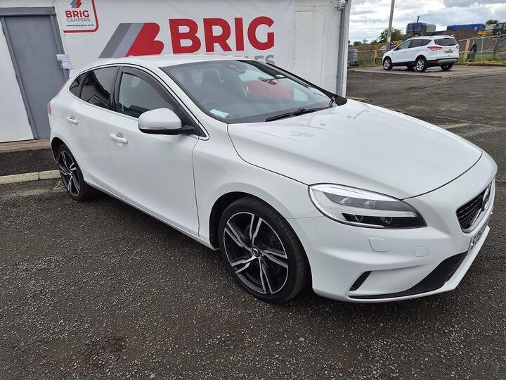 Volvo V40 2.0 D3 R-Design Nav Plus Euro 6 (s/s) 5dr