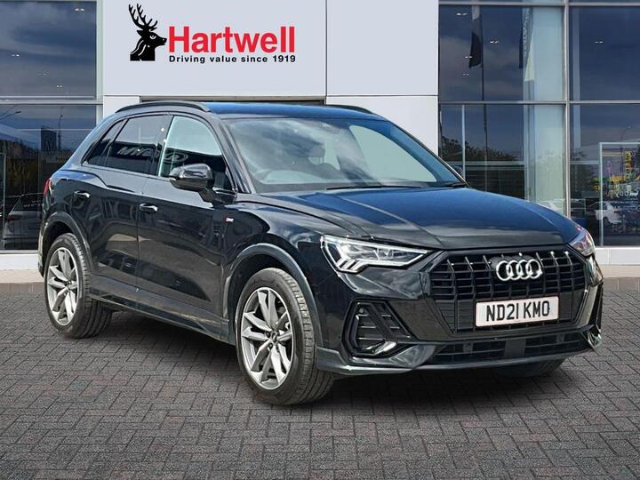 Audi Q3 1.5 TFSI CoD 35 Black Edition S Tronic Euro 6 (s/s) 5dr