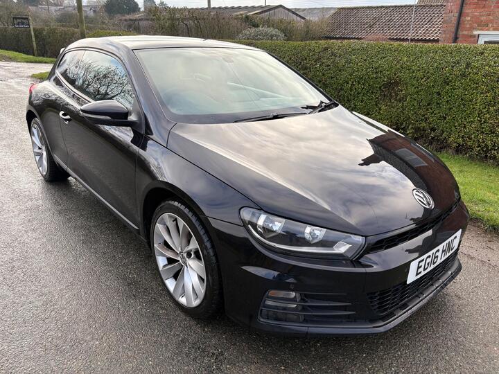 Volkswagen Scirocco 2.0 TDI BlueMotion Tech GT Euro 6 (s/s) 3dr Volkswagen Scirocco 2.0 TDI BlueMotion Tech GT Euro 6 (s/s) 3dr