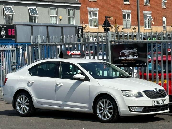 Skoda Octavia 2.0 TDI Elegance Euro 5 (s/s) 5dr