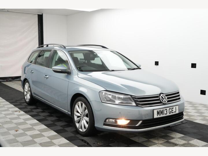 Volkswagen Passat 2.0 TDI BlueMotion Tech Highline Euro 5 (s/s) 5dr Volkswagen Passat 2.0 TDI BlueMotion Tech Highline Euro 5 (s/s) 5dr