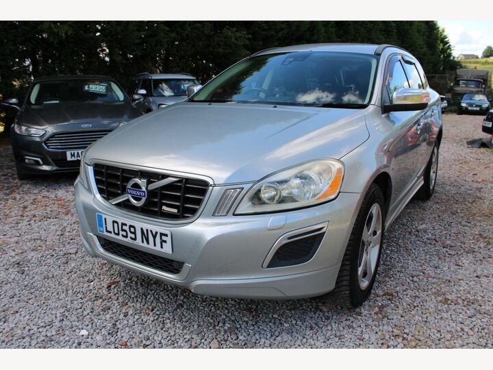 Volvo XC60 2.4 D5 R-Design SE Geartronic AWD Euro 4 5dr