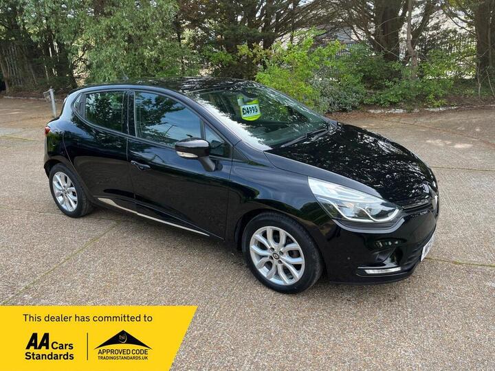 Renault Clio 1.5 DCi Dynamique Nav Euro 6 (s/s) 5dr Renault Clio 1.5 DCi Dynamique Nav Euro 6 (s/s) 5dr