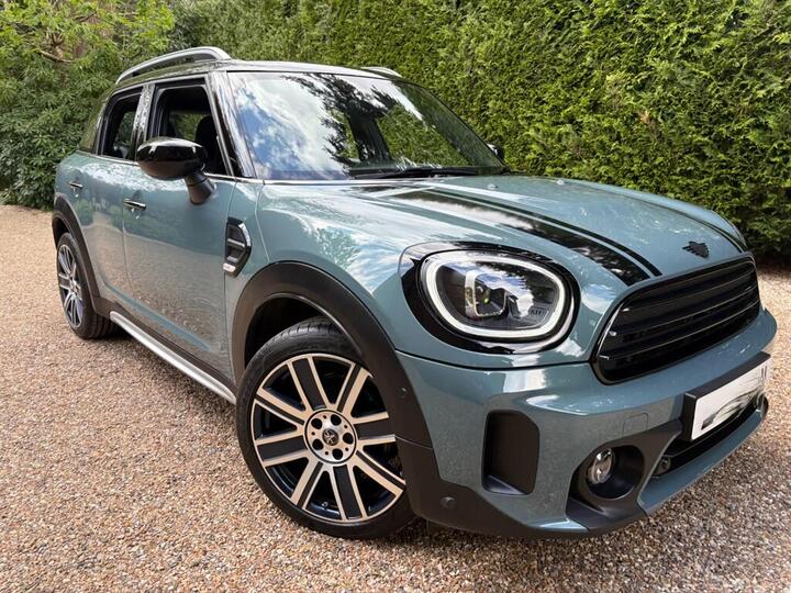 MINI Countryman 1.5 Cooper Exclusive Steptronic Euro 6 (s/s) 5dr MINI Countryman 1.5 Cooper Exclusive Steptronic Euro 6 (s/s) 5dr