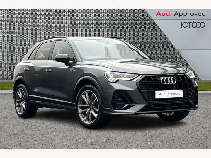 Audi Q3 1.5 TFSI CoD 35 Black Edition S Tronic Euro 6 (s/s) 5dr