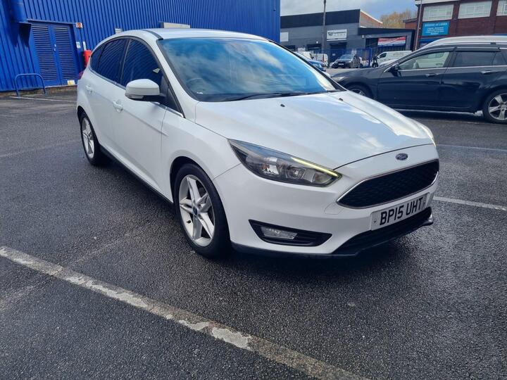 Ford Focus 1.0T EcoBoost Zetec Euro 6 (s/s) 5dr