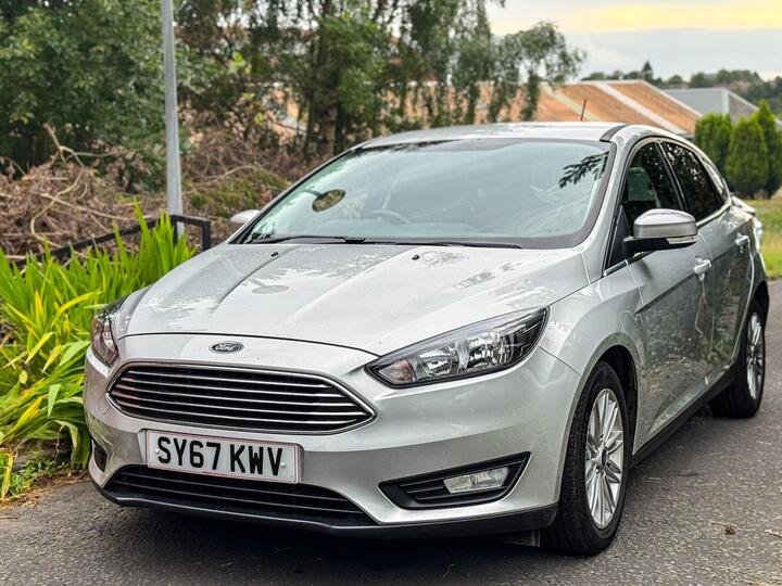Ford Focus 1.0T EcoBoost Zetec Edition Euro 6 (s/s) 5dr