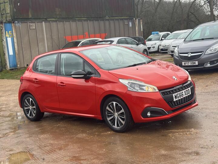 Peugeot 208 1.2 PureTech Active Design Menthol Euro 6 5dr