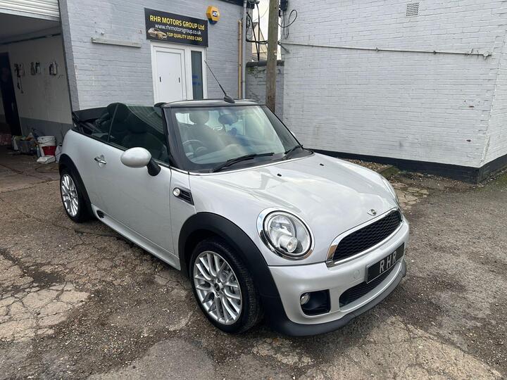 MINI Convertible 1.6 Cooper D Euro 5 (s/s) 2dr