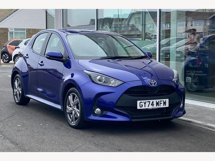 Toyota Yaris 1.5 VVT-h Icon E-CVT Euro 6 (s/s) 5dr