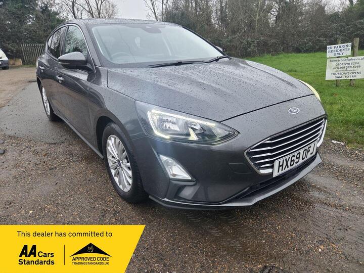 Ford Focus 1.0T EcoBoost Titanium Euro 6 (s/s) 5dr